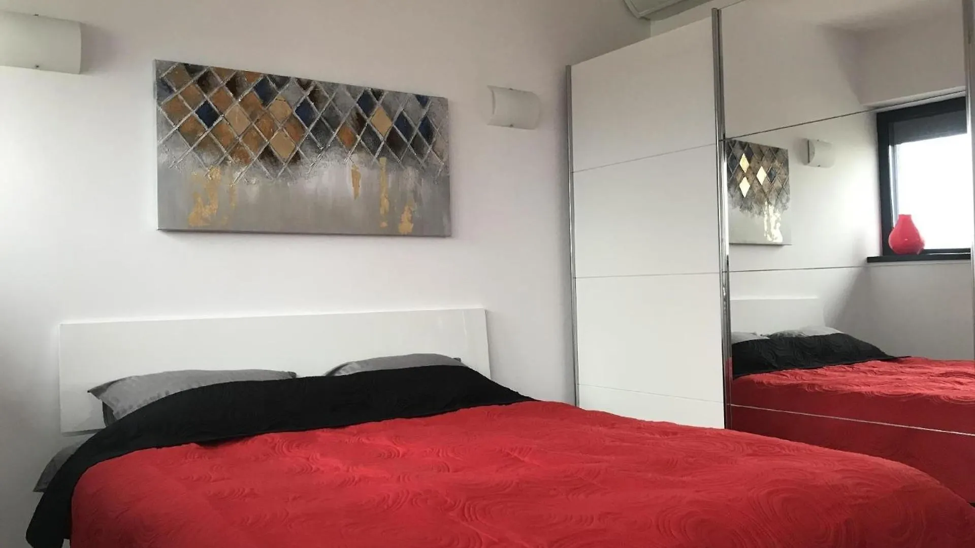 Apartment Luxurious Penthouse-Apartment P1 Bucharest Romania